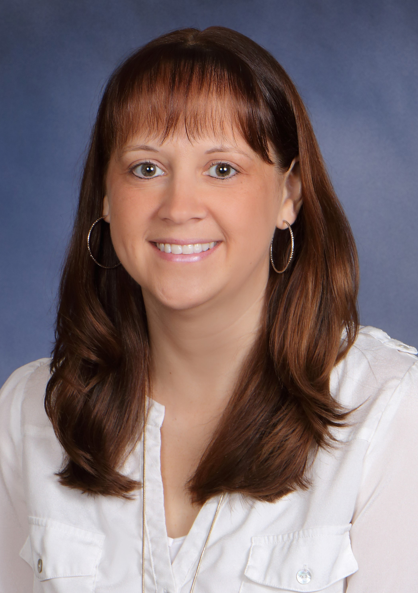 Sharla Cline Headshot